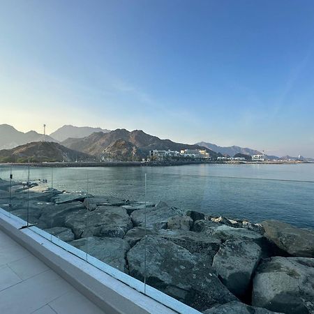 פוג'יירה Al Dana Sea View Villa מראה חיצוני תמונה
