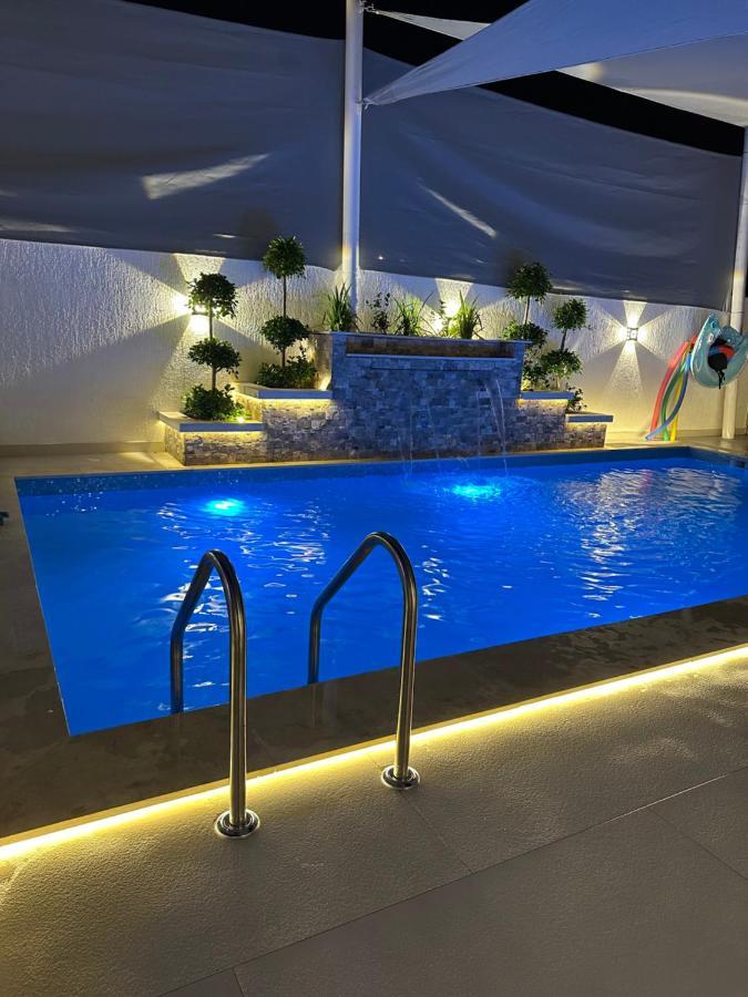 פוג'יירה Al Dana Sea View Villa מראה חיצוני תמונה