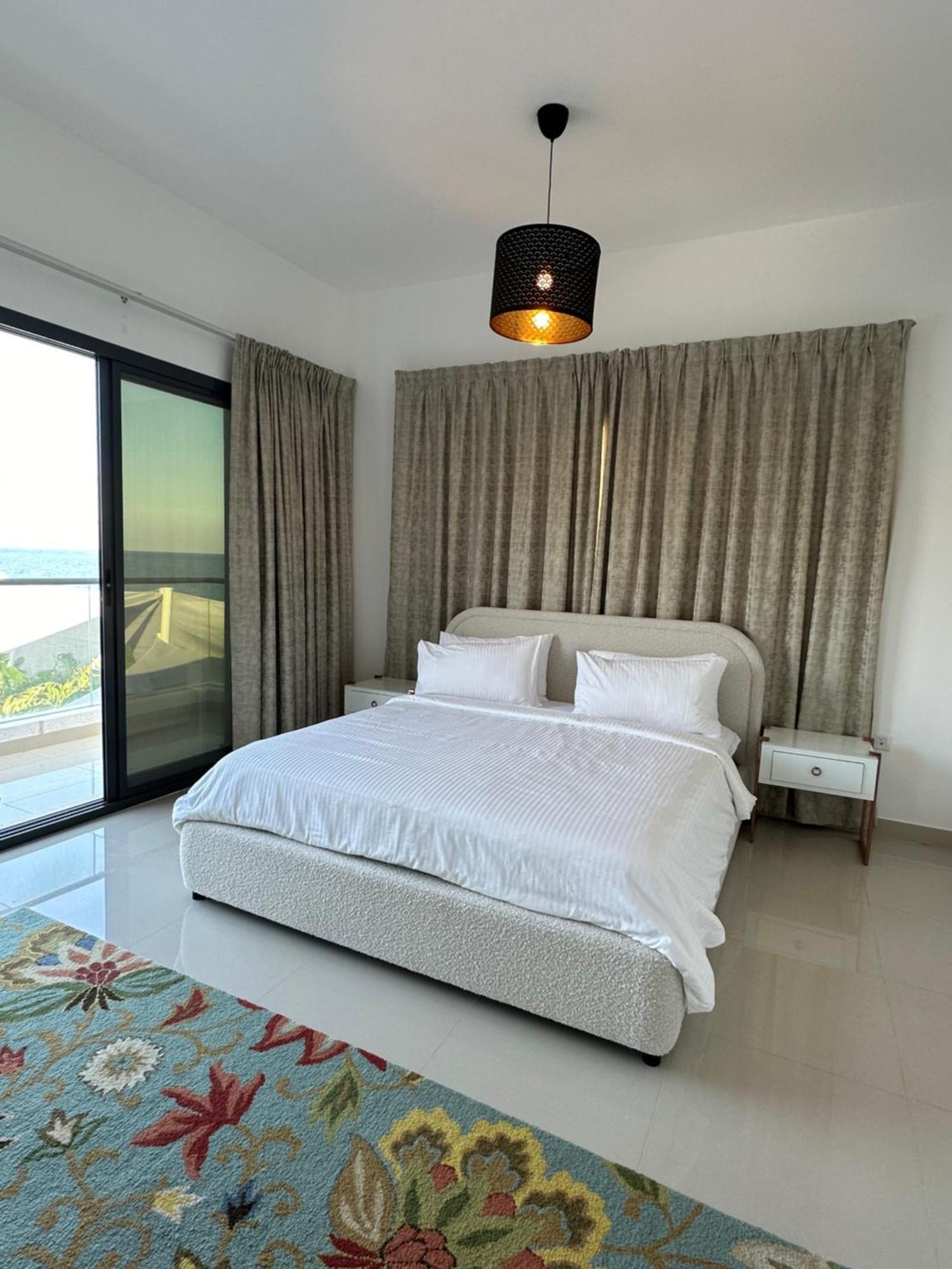 פוג'יירה Al Dana Sea View Villa מראה חיצוני תמונה
