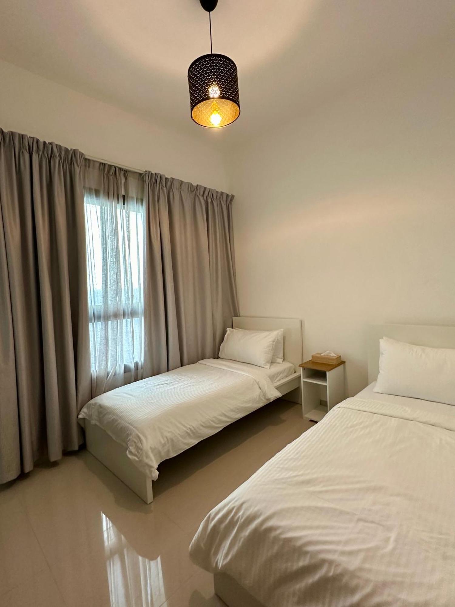 פוג'יירה Al Dana Sea View Villa מראה חיצוני תמונה